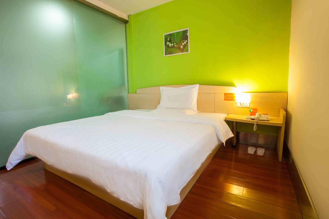 7Days Inn Deyang Zhongjiang Kuishan Park Exterior photo