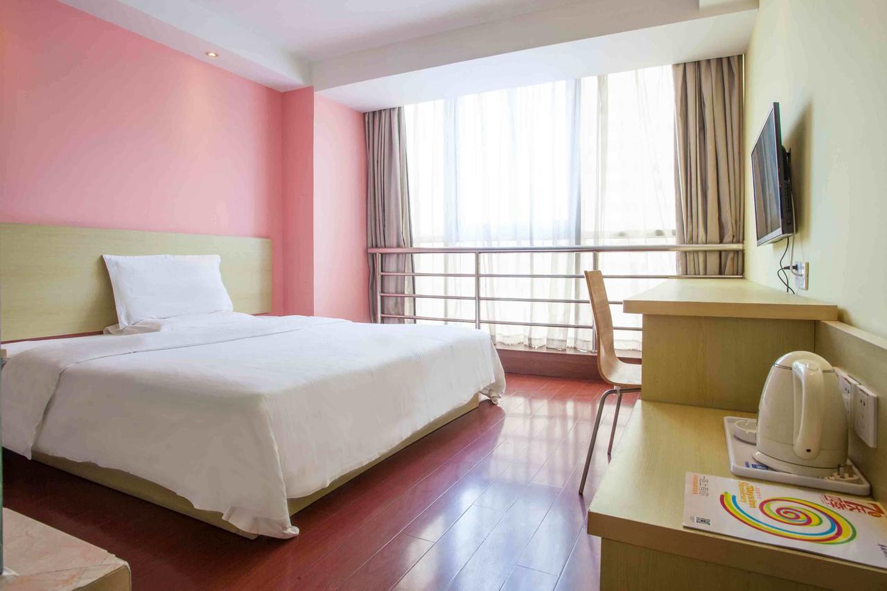 7Days Inn Deyang Zhongjiang Kuishan Park Exterior photo