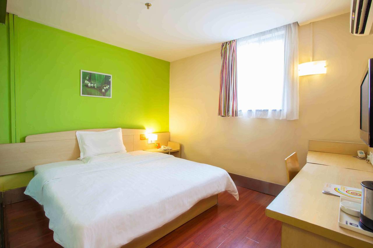 7Days Inn Deyang Zhongjiang Kuishan Park Exterior photo