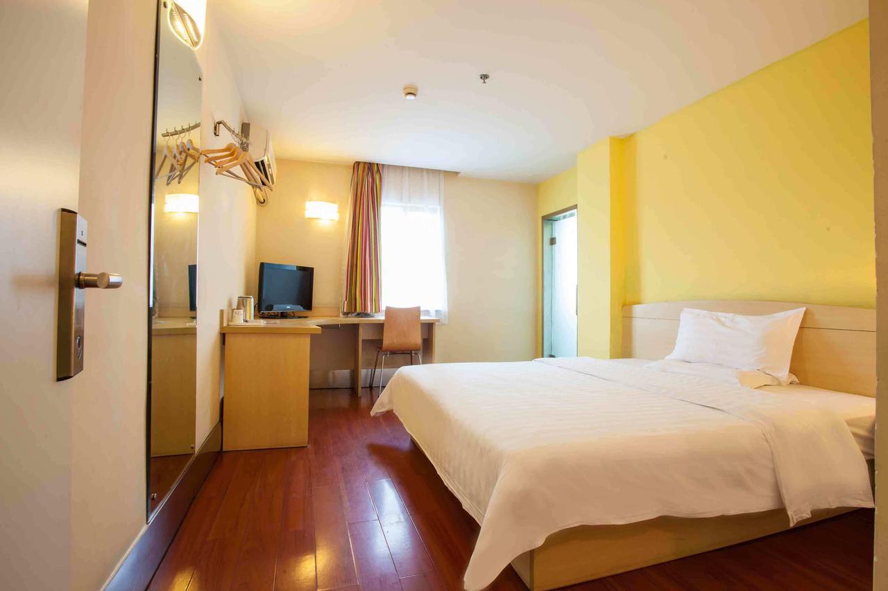 7Days Inn Deyang Zhongjiang Kuishan Park Exterior photo